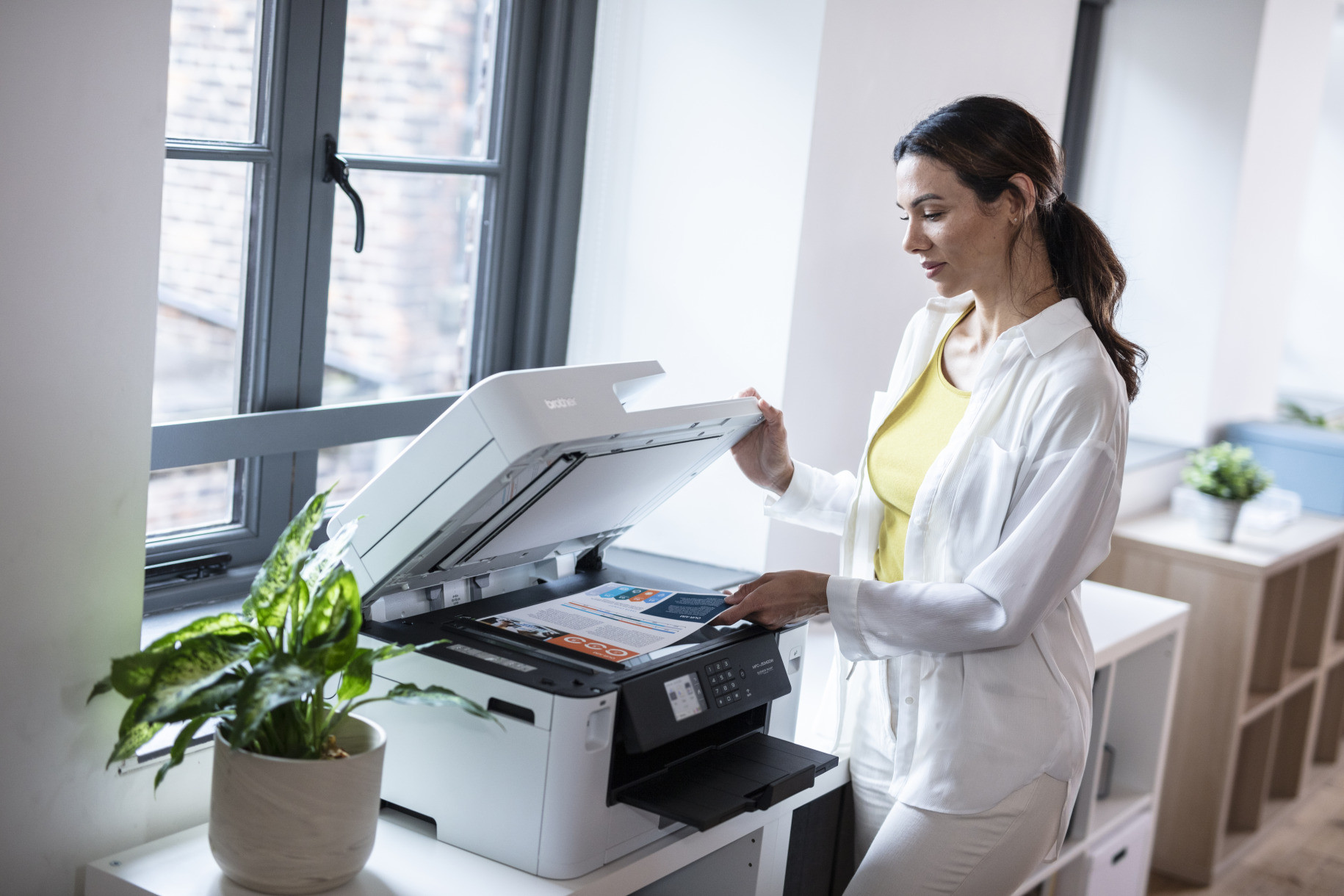 Brother / MFC-J2340DW / MFCJ2340DW