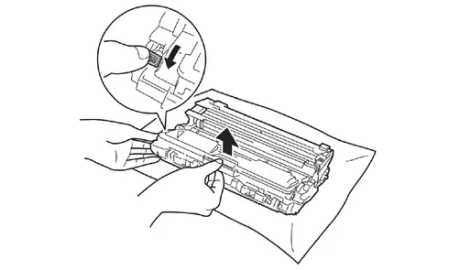 Co zrobić, gdy drukarka nie rozpoznaje nowego tuszu lub tonera?